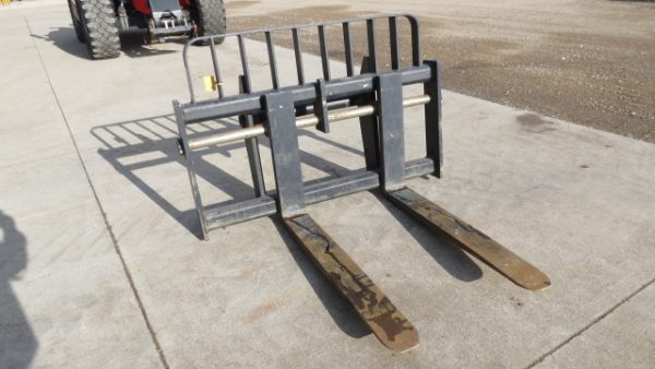 Arrow Manufacturing Pallet Forks (Stk# 6393)