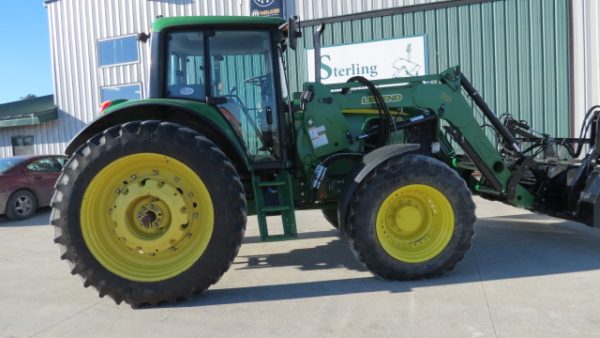 2009 John Deere 7330 Tractor (Stk# 6108)