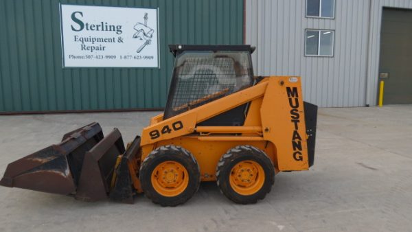 Mustang 940 Skid Loader (Stk# 6567)